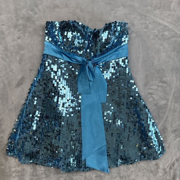 Scala Sequin Dress Blue Strapless Prom Formal Cocktail Fully Sequinned Size 6 - Picture 1 of 11